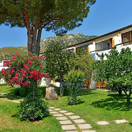 Cormoran Residence-3